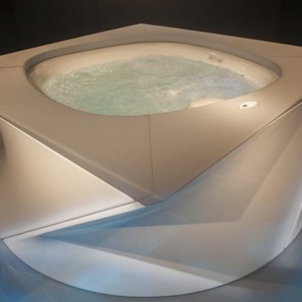Jacuzzi Flow vasca idromassaggio pipa san marino azienda pavimenti rivestimenti arredo bagno